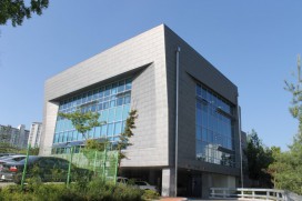 Library Cheongdeok